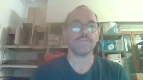 Snapshot of lovelick007 chatting on October 13, 7:52 am lovelick007 online show from October 13, 7:52 am