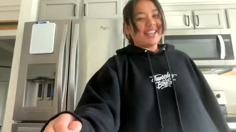 Love online show from January 15, 8:16 pm