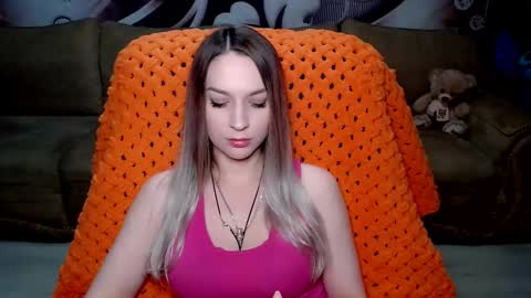 private open online show from December 13, 6:05 pm