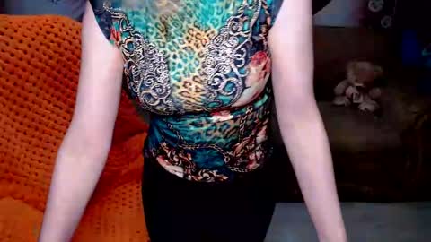 private open online show from December 22, 3:22 pm