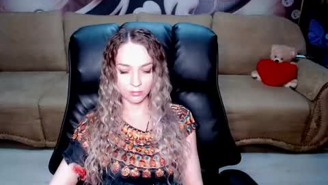 private open online show from April 29, 3:16 pm