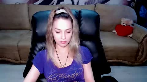 private open online show from May 10, 2:11 pm