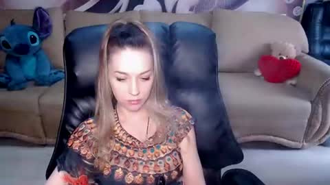 private open online show from August 1, 12:15 pm