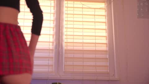 Snapshot of lovellynelly chatting on November 28, 1:03 pm Nelly online show from November 28, 1:03 pm