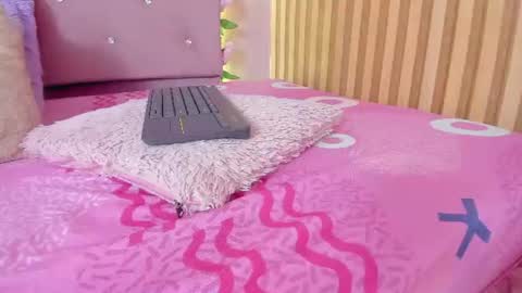 Snapshot of lovely__kiss__ chatting on July 2, 6:36 pm Kissy online show from July 2, 6:36 pm