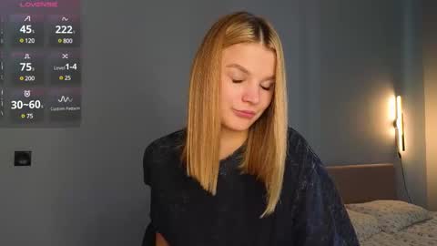 Jenny online show from February 19, 5:05 am