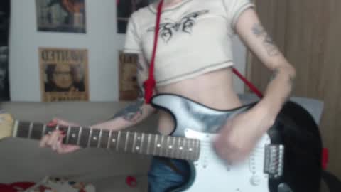 Snapshot of lovely_cass chatting on February 3, 4:14 am Cassie online show from February 3, 4:14 am