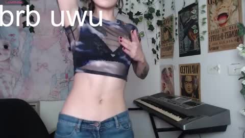 Snapshot of lovely_cass chatting on March 2, 4:28 am Cassie online show from March 2, 4:28 am