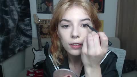 Snapshot of lovely_cass chatting on March 3, 2:47 am Cassie online show from March 3, 2:47 am