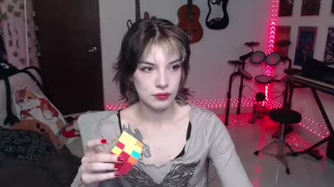Snapshot of lovely_cass chatting on October 24, 7:32 pm Cassie online show from October 24, 7:32 pm