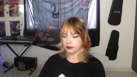 Cassie online show from February 2, 12:59 pm