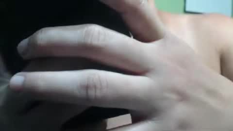 hearty2 Hey guys  Im Jess  online show from March 5, 11:28 am