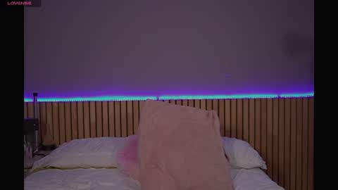 Emma online show from January 20, 12:39 pm