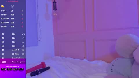 Emma online show from September 27, 1:05 pm