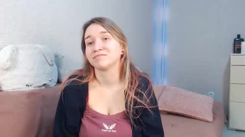 Snapshot of lovely_hayley chatting on February 3, 10:15 pm Lovely Hayley online show from February 3, 10:15 pm