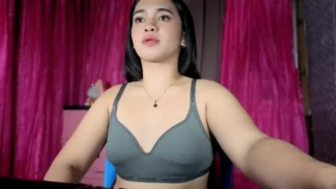 LOVE online show from December 16, 4:01 pm