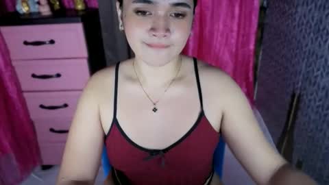 LOVE online show from December 18, 1:33 am