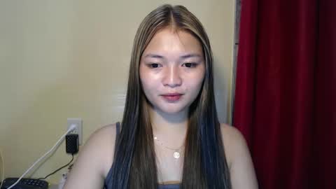 Lovely Laura online show from December 23, 6:27 pm