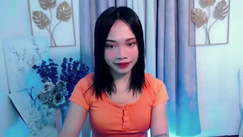Snapshot of lovely_lianne chatting on November 16, 2:50 am lovely_lianne online show from November 16, 2:50 am