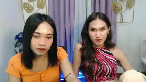 Snapshot of lovely_lianne chatting on November 18, 10:09 am lovely_lianne online show from November 18, 10:09 am