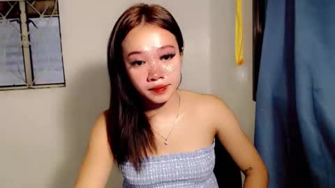 lovely_lianne online show from June 6, 4:06 am