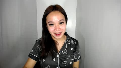 lovely_lianne online show from June 22, 3:25 am