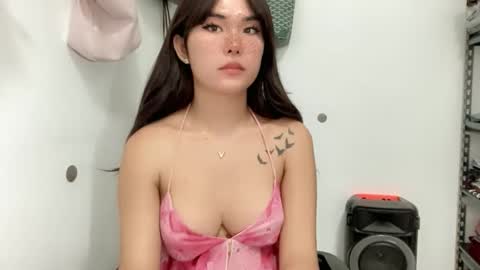 Snapshot of lovely_maria_x chatting on April 9, 5:29 am Maria online show from April 9, 5:29 am