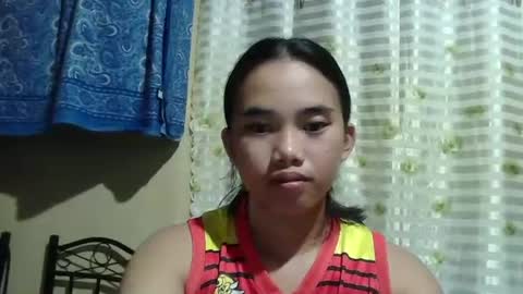 Snapshot of lovely_marie572336 chatting on June 17, 12:50 pm lovely_marie572336 online show from June 17, 12:50 pm