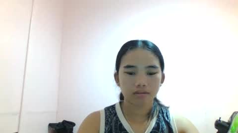 Snapshot of lovely_marie572336 chatting on June 22, 2:58 pm lovely_marie572336 online show from June 22, 2:58 pm