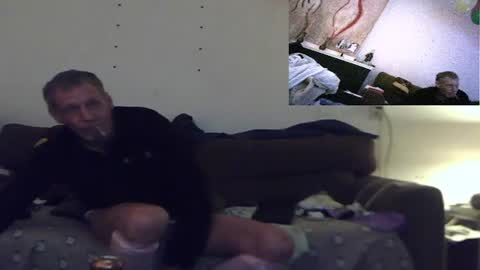 mooie man online show from December 16, 3:22 am