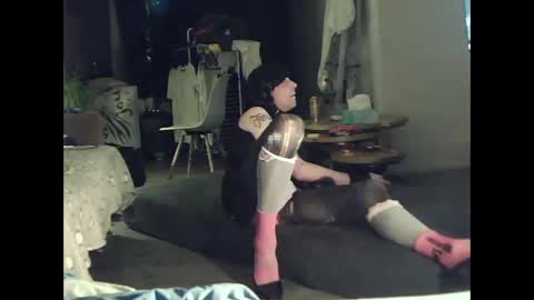 mooie man online show from December 18, 11:33 pm