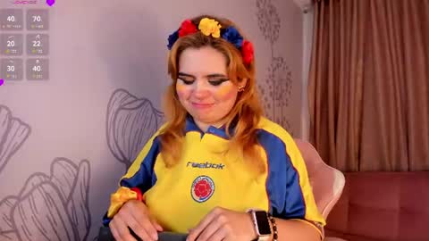 Snapshot of lovely_paris_01 chatting on June 18, 9:14 am Paris Rose online show from June 18, 9:14 am