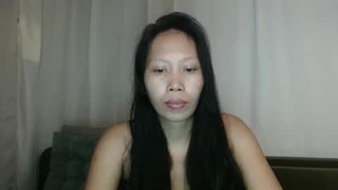 Snapshot of lovely_pinayxxx chatting on May 23, 11:14 am lovely_pinayxxx online show from May 23, 11:14 am