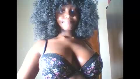 Snapshot of lovely_princes1 chatting on March 9, 7:37 pm I  am witty online show from March 9, 7:37 pm