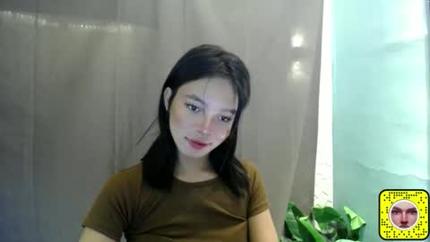 Snapshot of lovely_thea_xoxo chatting on May 28, 6:10 am Thea online show from May 28, 6:10 am
