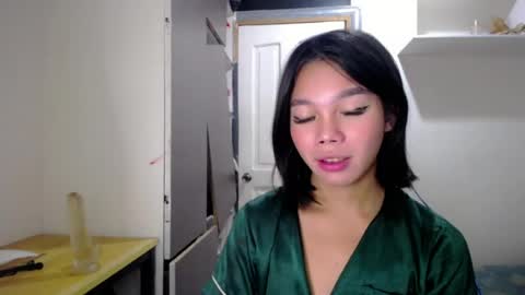 Thea  online show from July 27, 4:19 am
