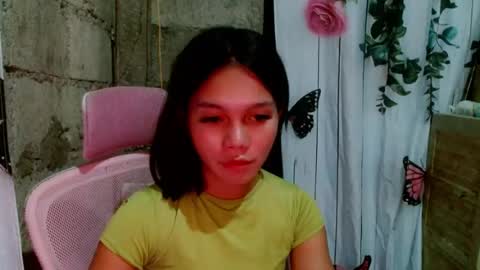 Thea  online show from August 1, 2:49 pm