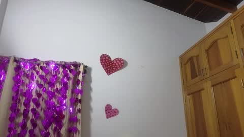 Snapshot of lovely_trix_ chatting on March 5, 11:38 am Trix online show from March 5, 11:38 am