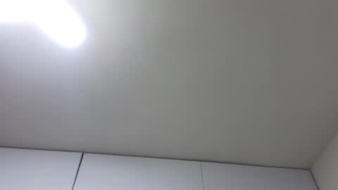 Snapshot of lovely_trix_ chatting on September 15, 12:05 pm Trix online show from September 15, 12:05 pm