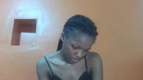 Snapshot of lovely_yvonne chatting on October 15, 3:56 pm Lovely yvonne online show from October 15, 3:56 pm