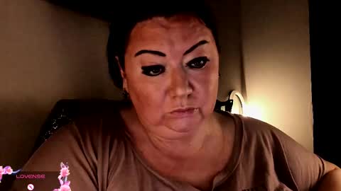 Anelana online show from September 15, 6:35 am