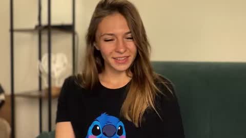 Kate only online show from July 1, 1:56 pm