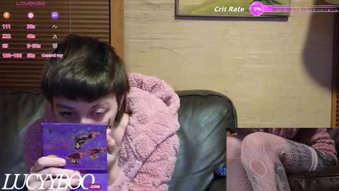 Snapshot of lovelylittlelucyy chatting on December 15, 12:15 am lovelylittlelucyy online show from December 15, 12:15 am