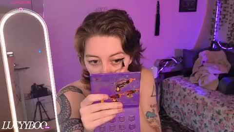 Snapshot of lovelylittlelucyy chatting on July 27, 11:12 pm lovelylittlelucyy online show from July 27, 11:12 pm