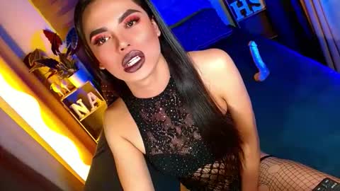 Snapshot of lovelymiss_shyna11 chatting on June 6, 4:12 pm lovelymiss_shyna11 online show from June 6, 4:12 pm