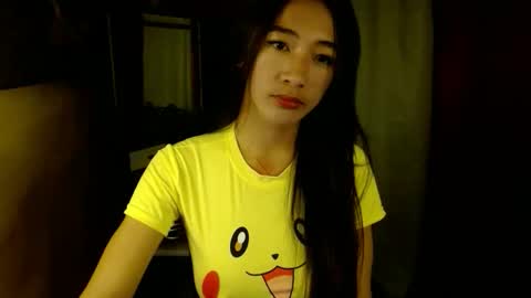 lovelypetite143 online show from February 3, 12:10 pm