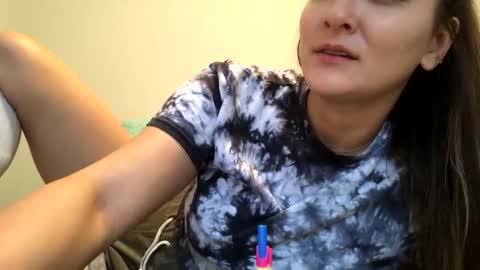 Snapshot of lovelyqueenaria chatting on October 22, 7:13 pm Queen Aria online show from October 22, 7:13 pm