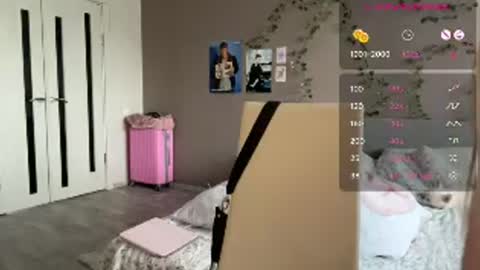 Snapshot of lovelyrachel__ chatting on August 2, 1:31 pm LovelyRachel online show from August 2, 1:31 pm