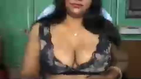 Snapshot of lovelyrose36 chatting on July 13, 9:23 am lovelyrose36 online show from July 13, 9:23 am