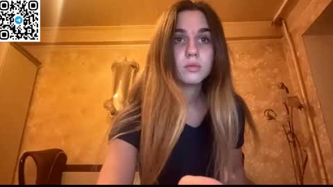 Snapshot of lovelysilk_63 chatting on May 30, 6:49 pm ELA online show from May 30, 6:49 pm